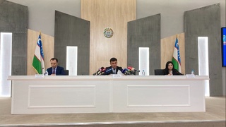 Янгиҳаёт туман ҳокимининг илк матбуот анжумани бўлиб ўтди