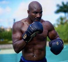 Холдифилд рингга қайтмоқчи