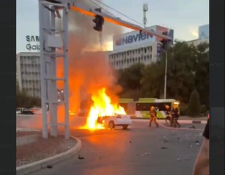 Toshkentdagi YTHda “Nexia-3” yonib ketdi