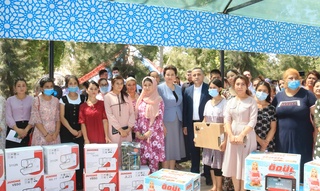 Каттақўрғонлик ёшларга автобус олиб берилиши ваъда қилинди