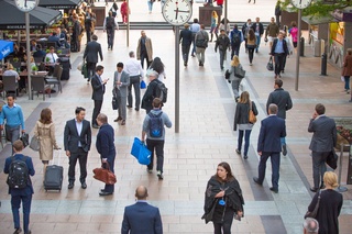 Меҳнат миграцияси: хорижда ишлаш учун тил билиш ва соҳа мутахассиси бўлиш талаб этилмоқда