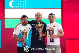 Жас грек-рим гүресшилеримиз Азия чемпионаты улыўма командалық есапта биринши болды