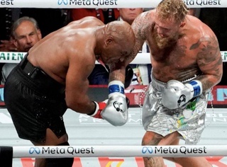 Афсонавий Майк Тайсон блогер Жейк Полга мағлуб бўлди