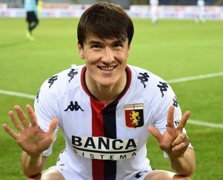 Элдор майдонга тушмади