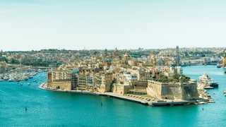 Страна в Европе заплатит туристам по 200 евро при одном условии