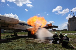 Представители авиационных организаций Узбекистана прошли обучение в Беларуси