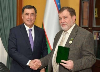 Глава МИД Узбекистана провел встречу с Послом России