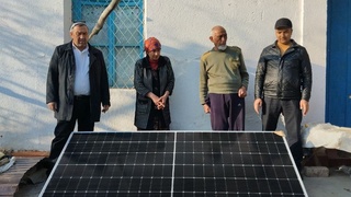 Эҳтиёжманд фуқароларга бепул қуёш панеллари ўрнатиб берилмоқда