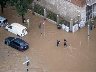 Italiyaga kuchli to'fon yopirildi, Milan suv ostida qoldi