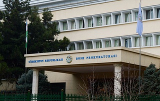 “Tarmoqlarda jamoatchilikni chalgʻitishga qaratilgan xabarlar tarqalmoqda”: Bosh prokuratura hokimiyat raddiyasiga raddiya bildirdi