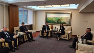 Узбекистан и Китай планируют увеличить число авиарейсов