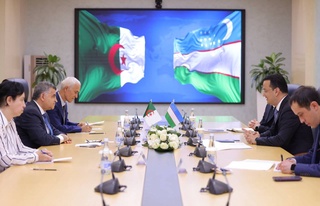 Алжирмен сауда-экономикалық және инвестициялық ынтымақтастықты кеңейту болашақтары талқыланды