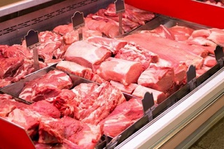 Минсельхоз Кыргызстана снял запрет на импорт мяса и скота из Узбекистана