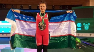 Тяжелоатлетка из Узбекистана завоевала сразу две медали на Чемпионате мира
