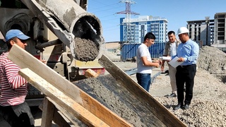 “Bukhara City”da navbatdagi zamonaviy turar-joy kompleksi uchun tamal toshi qoʻyildi