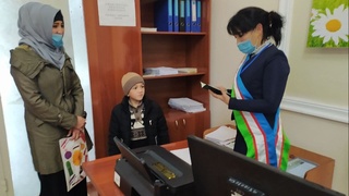 Фарғонада ўз вақтида ҳужжат олмаган 236 нафар болаларга гувоҳномалар берилди