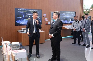 Делегация Министерства цифровых технологий Узбекистана посетила штаб-квартиру Huawei