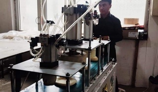 Наманганлик ихтирочи-инноватор Муҳаммаджон Акрамов нонвойлар ишини енгиллаштирди