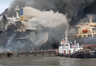 Indoneziyada neft tankeridagi yong'in oqibatida 10 kishi halok bo'ldi