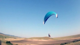 Гатчинада мотопараплан ҳалокатга учради, оқибатида икки киши ҳалок бўлди