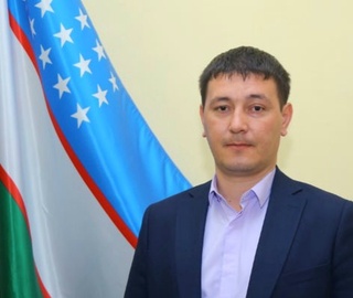 Президент тайинлаган ёш кадр Наманган шаҳар ҳокими ўринбосари лавозимига расман тасдиқланди