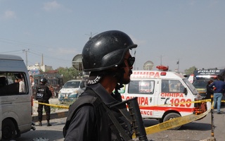 СМИ: при нападении на кортеж посла РФ в Пакистане погиб полицейский