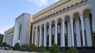 Афғонистон билан қўшни давлатлар ташқи ишлар вазирлари учрашди