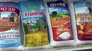 Узбекистан закупает все меньше муки из Казахстана