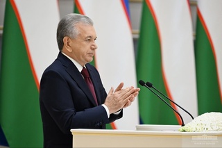 "Янги Ўзбекистоннинг ўз матонат мактаби, шон-шараф мактаби бор!" — Президент