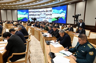 Xalq qabulxonalariga viloyat va tuman hokimining oʻzi rahbarlik qilishi belgilandi