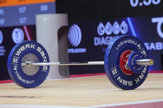 Оғир атлетика: бугунги беллашувларда ҳозирча 3 та медаль қўлга киритилди