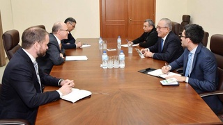 Ташқи ишлар вазирлигида АҚШ элчиси билан учрашув бўлиб ўтди