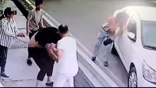 Гул дўконида жанжал кўтарган эркакка жиноят иши қўзғатилди