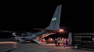 The bodies of Uzbeks killed in an accident in Kazakhstan were delivered by plane of the Ministry of Defense to Termez