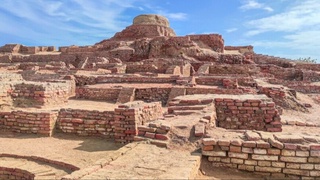 Mohenjo-Daroda tangalar xazinasi topildi