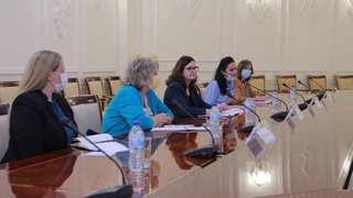 Члены делегации Казначейства США посетили Законодательную палату