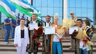 Наши триатлонисты, установившие исторический результат, вернулись в Ташкент