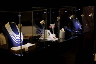 В Ташкенте впервые проходит международная выставка ювелирных изделий