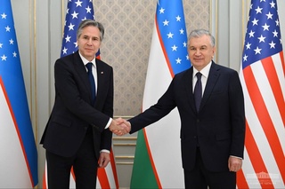 The President of the Republic of Uzbekistan receives the U.S. delegation