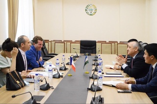 Франция тараққиёт агентлигининг операциялар бўйича Ижрочи директори Жан-Пьер Марcелли билан музокаралар ўтказилди