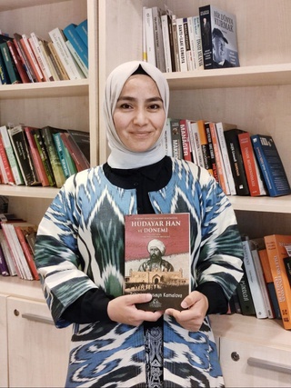 Ўзбек олимасининг илмий-тадқиқот асари Истанбулда нашр этилди