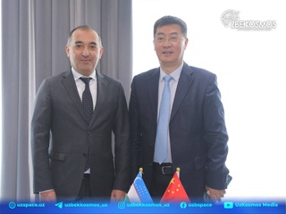 «Узбеккосмос» и китайская компания «China Siwei» обсудили вопросы сотрудничества