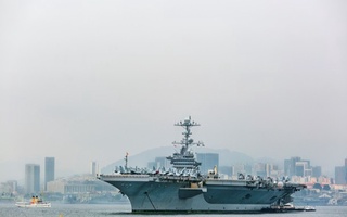 США направили атомный авианосец в Южную Корею