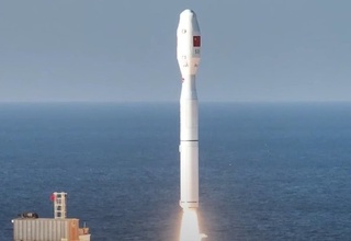 Хитой сунъий йўлдошни коинотга олиб чиқди