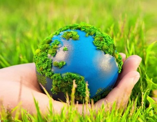 Она заминни асраш ҳар биримизнинг бурчимиз