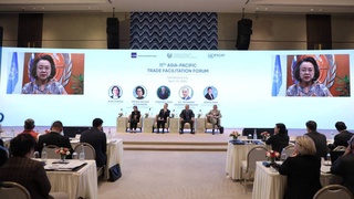 Samarqandda Osiyo -Tinch okeani mintaqasida savdoni soddalashtirish masalalariga bagʻishlangan 11-forum (APTFF) boʻlib oʻtmoqda