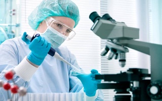 Олимон мӯҳлати нигоҳдории антителаҳоро пас аз шакли сабуки COVID-19 муайян карданд