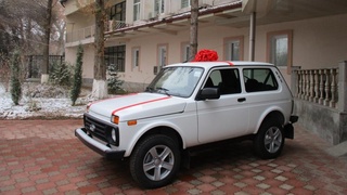 Zoologiya institutiga ekspeditsiya mashinasi sovg'a qilindi