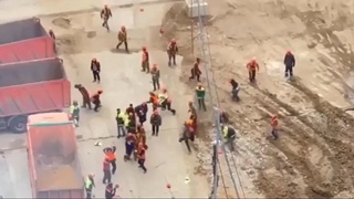 Москвадаги қурилиш майдонида мигрантлар ўртасида муштлашув содир бўлди