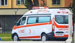 Өзбекстанда стационар медицина мәкемелериниң наўқасларын медициналық көрсетпелерге бола басқа емлеў мәкемелерине көшириў тәртиби белгиленди